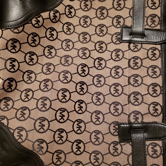 MK monogram canvas and leather - Picture 3 of 4